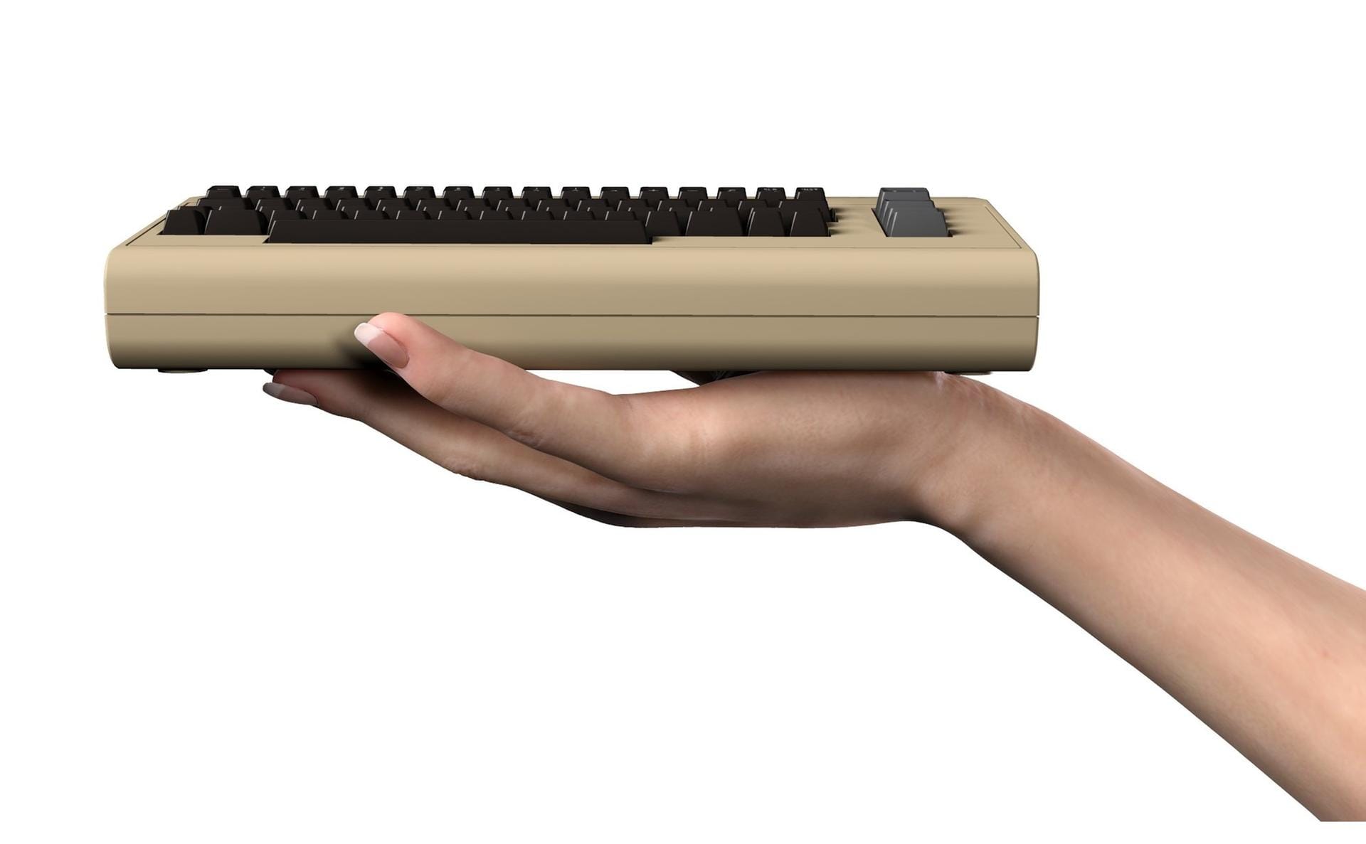 Hier im Vergleich der "TheC64 Mini". Die Tastatur ist hier nicht funktionsfähig. So verkommt der kleine Rechner eher zum Gimmick statt zu einem vollwertigen C64-Ersatz.
