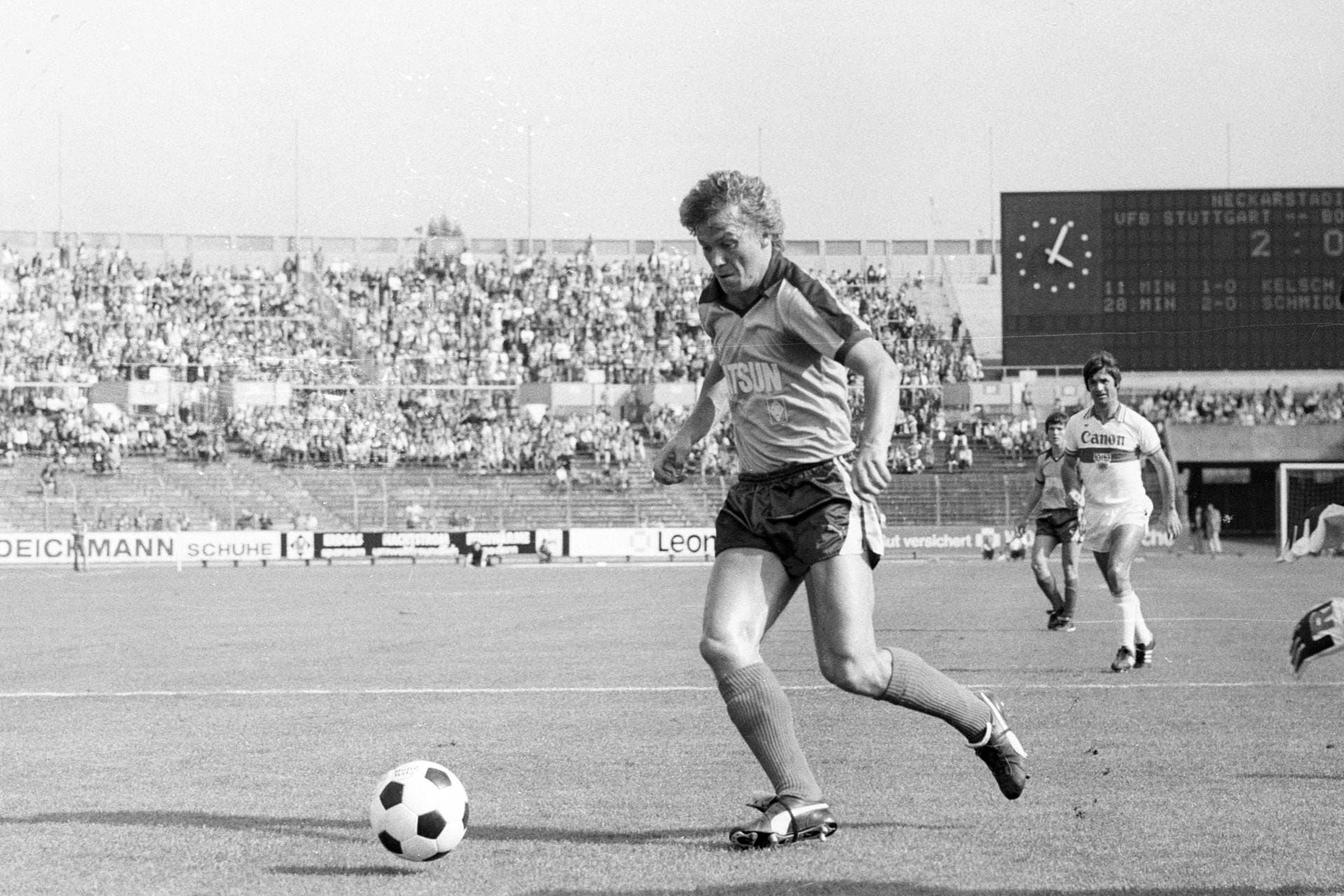 4. August: Der langjährige Gladbacher Bundesligaspieler Harald Nickel erliegt mit 66 Jahren einem Krebsleiden.