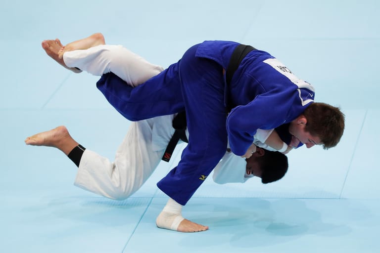 24. September: Völlig überraschend stirbt US-Judohoffnung Jack Hatton. Hatton galt als bester US-Judoka in der Klasse bis 81 kg und hatte gute Chancen auf eine Teilnahme an den Olympischen Spielen 2020 in Tokio. Er wurde nur 24 Jahre alt.