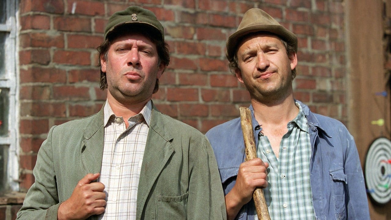 Trocken, schlitzohrig und typisch norddeutsch gab sich Fedder zusammen mit Peter Heinrich Brix in "Neues aus Büttenwarder". Trocken, schlitzohrig und typisch norddeutsch gab sich Fedder zusammen mit Peter Heinrich Brix in "Neues aus Büttenwarder".