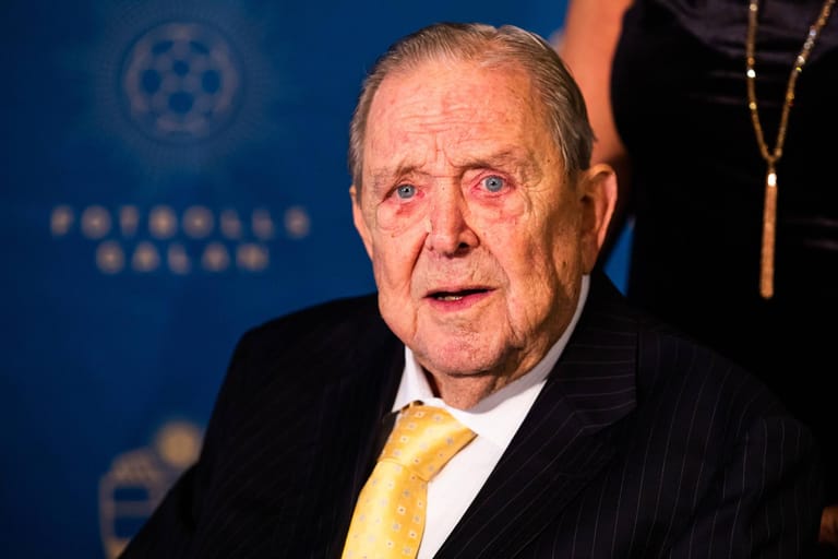 4. Juni: Lennart Johansson erliegt mit 89 Jahren einer kurzen, schweren Krankheit. Der Schwede war von 1990 bis 2007 Uefa-Präsident.