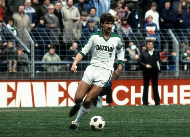 Wilfried Hannes (1975–1986): Der zweifache Deutsche Meister und Uefa-Pokalsieger von 1979 trainiert seit 2004 den Fünftligisten Borussia Freialdenhoven.
