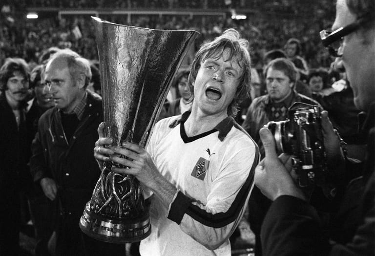 Winfried Schäfer (1968–1970, 1977–1985): Der Deutsche Meister von 1970 und Uefa-Pokalsieger von 1979 ist nach mehreren Stationen im Ausland seit dem Winter 2021 in Katar tätig.
