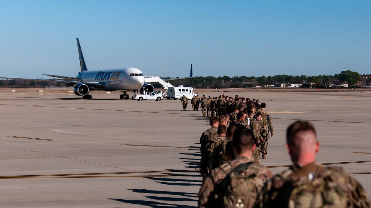 US-Fallschirmjäger vor ihrer Verlegung in den Nahen Osten.