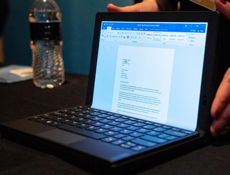 Neuheit auf der CES: Lenovo präsentiert Laptop mit Falt-Display