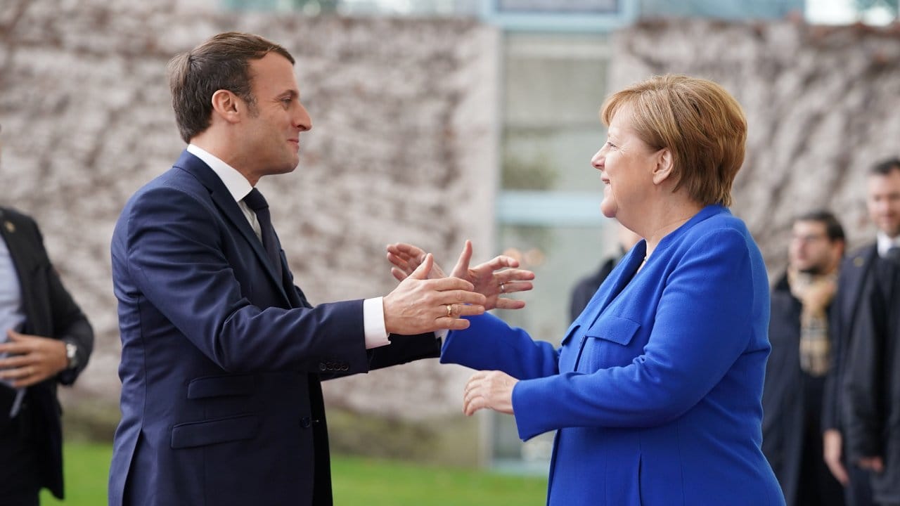 Bundeskanzlerin Angela Merkel empfängt Emmanuel Macron, Präsident von Frankreich, zur Libyen-Konferenz.