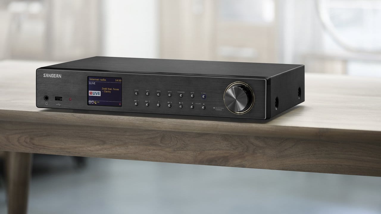 Der Fusion 600 von Sangean unterstützt unter anderem Digitalradio und streamt Musik aus dem Heimnetzwerk (ca.
