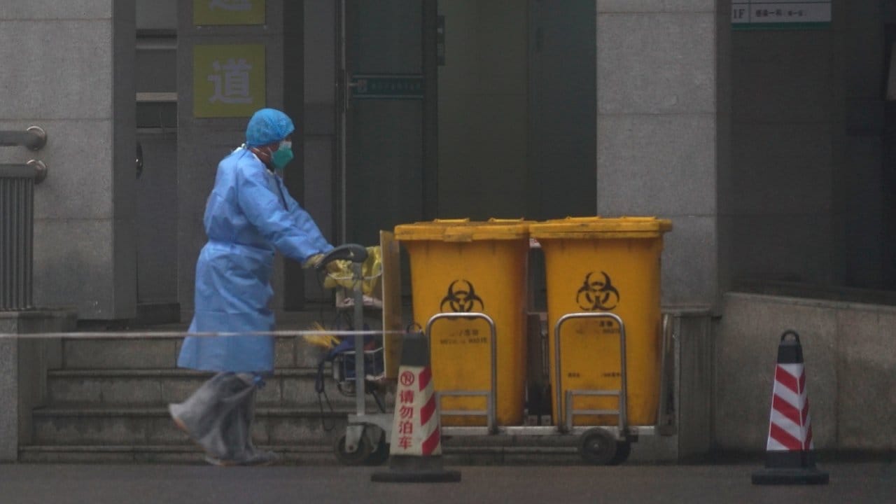 Im Wuhan Medical Treatment Center werden einige der mit dem neuen Virus infizierten Patienten behandelt. Im Wuhan Medical Treatment Center werden einige der mit dem neuen Virus infizierten Patienten behandelt.