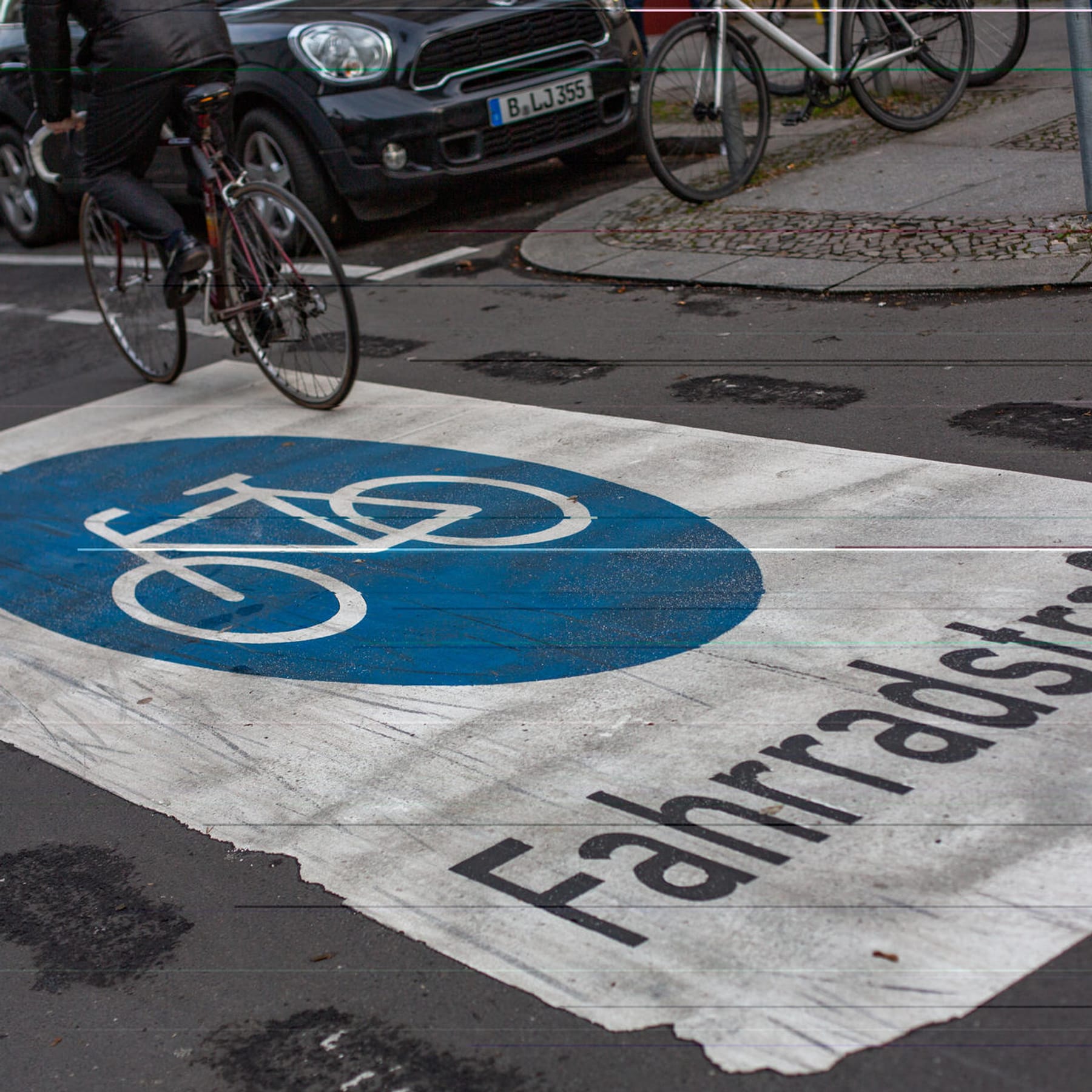 Fahrradstraße: Dürfen Autos hier fahren? Alle Regeln im Überblick