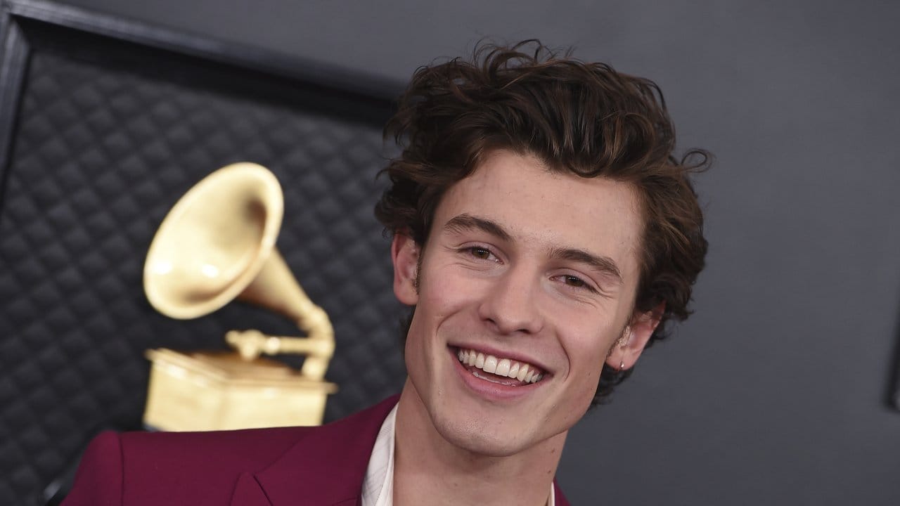 Der kanadische Sänger Shawn Mendes war mit seiner Freundin Camilla Cabello für einen Grammy nominiert.