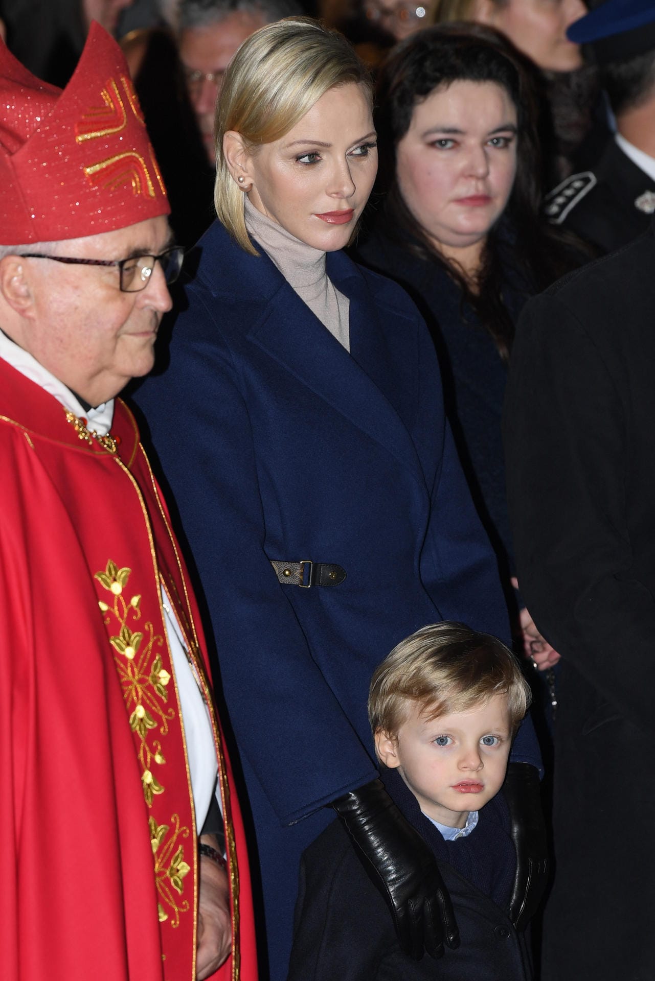 Daran nahmen dieses Jahr auch Fürstin Charlène, Fürst Albert und ihre Kinder teil.