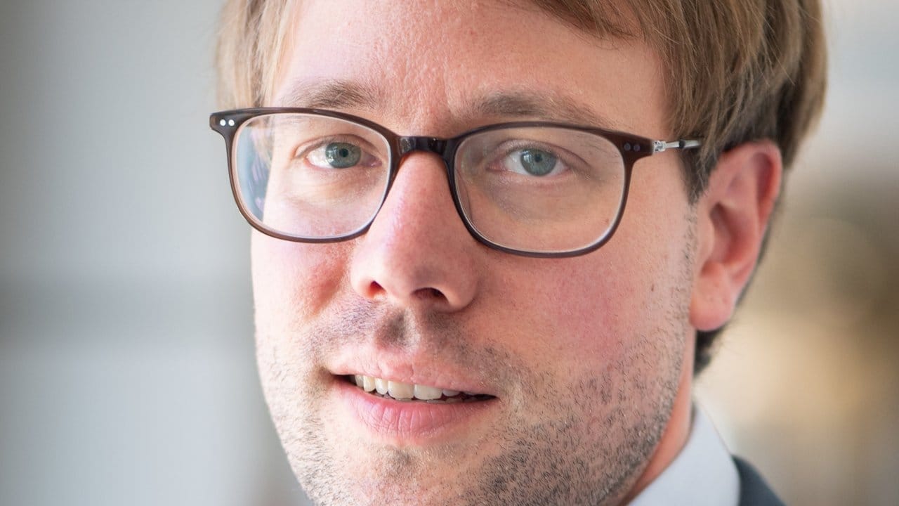 Andreas Kalbitz ist Geschäftsführer der Bundesarbeitsgemeinschaft "Mehr Sicherheit für Kinder". Andreas Kalbitz ist Geschäftsführer der Bundesarbeitsgemeinschaft "Mehr Sicherheit für Kinder".