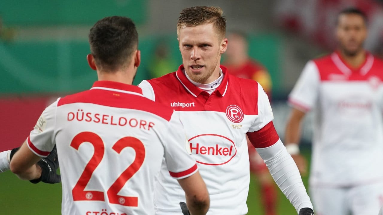 Brachte Düsseldort beim FCK auf die Siegerstraße: Torjäger Rouwen Hennings. Brachte Düsseldort beim FCK auf die Siegerstraße: Torjäger Rouwen Hennings.