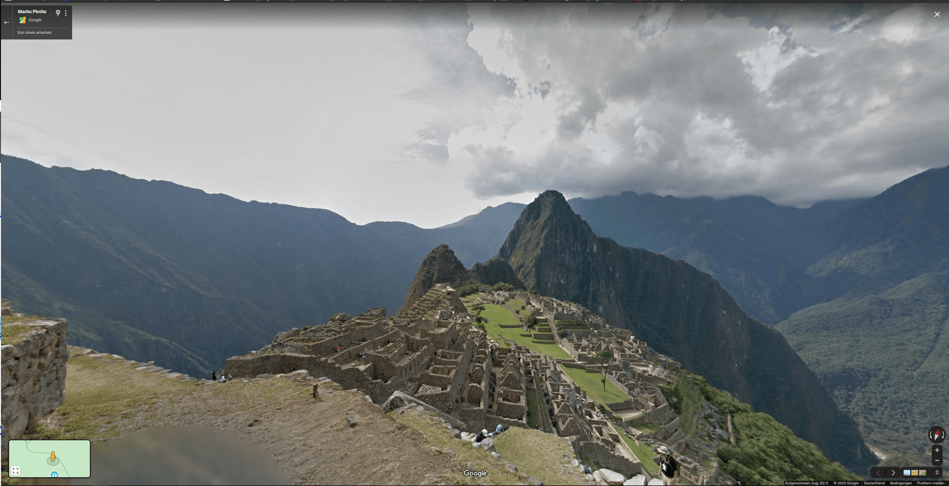 Auch beim Rundgang in Machu Picchu in Peru gibt es einen kleinen Haken. Wie in der Realität, ist man dort oben nicht allein unterwegs.
