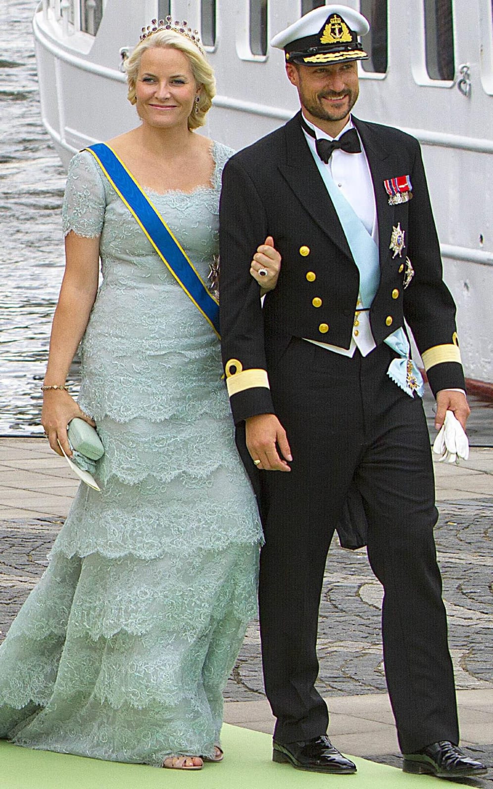 Mette-Marit und Haakon bei der Hochzeit von Madeleine von Schweden und Chris O'Neill.