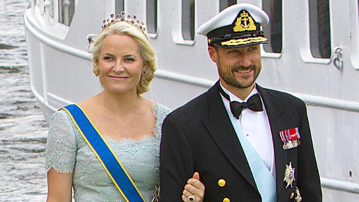 Mette-Marit und Haakon bei der Hochzeit von Madeleine von Schweden und Chris O'Neill.