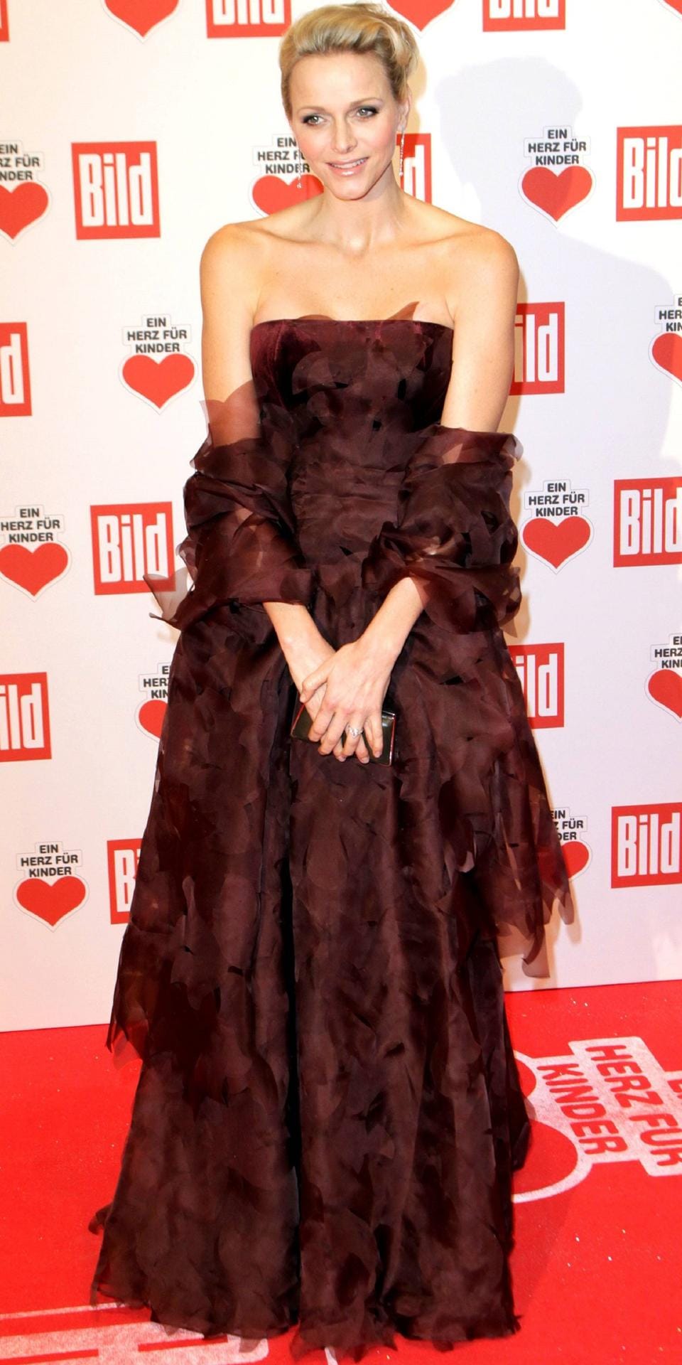 Fürstin Charlène im Dezember 2011 bei der "Ein Herz für Kinder"-Gala