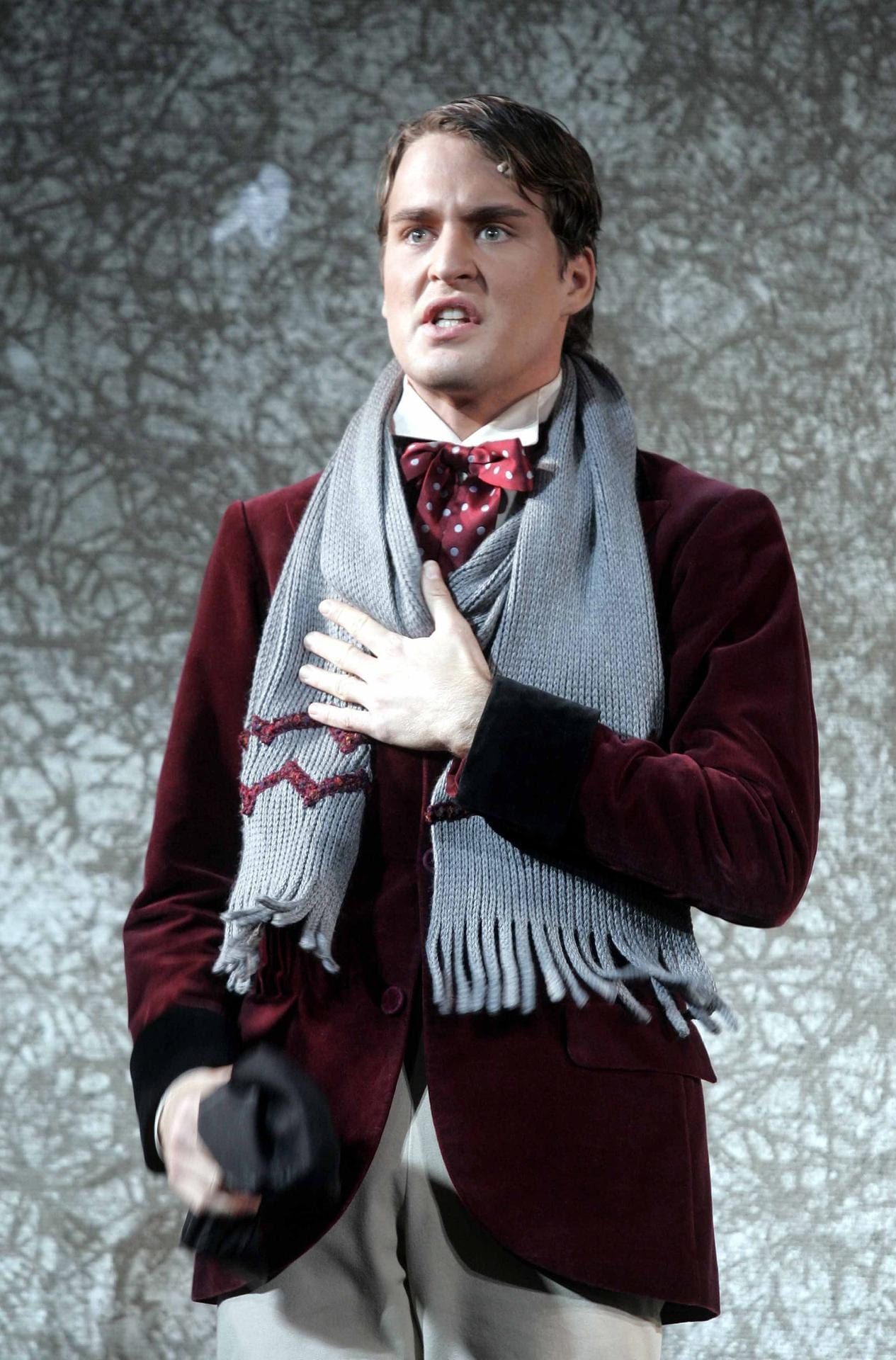 Klaws ergattert wenig später eine Rolle in Roman Polanskis Musical "Tanz der Vampire". Bis 2008 hat er das Engagement als "Alfred".
