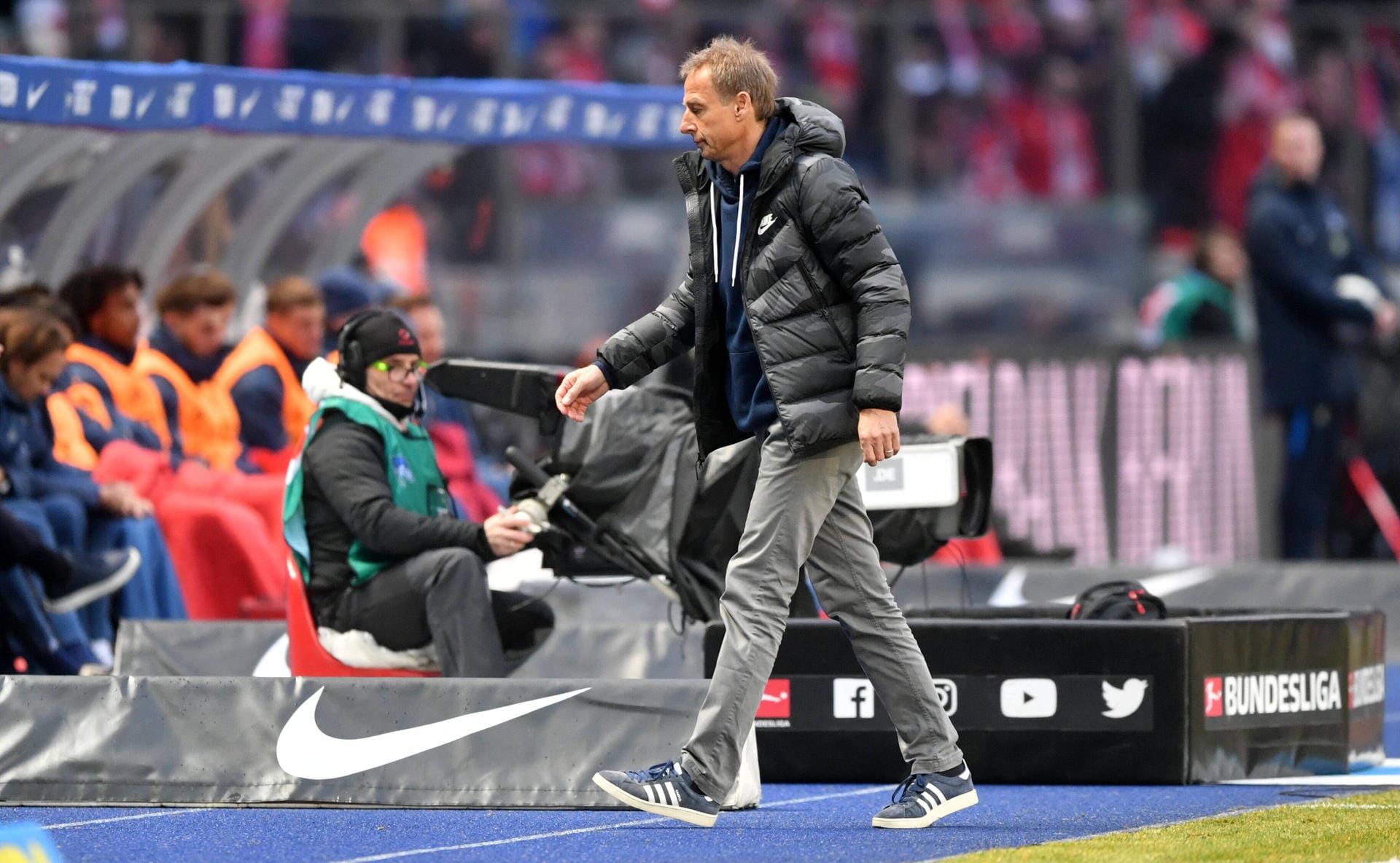 Nach dem schnellen und überraschenden Abgang von Jürgen Klinsmann als Hertha-Trainer ist der Posten bei den abstiegsbedrohten Berlinern nun vakant. Wer wird sein Nachfolger? t-online.de stellt sieben Kandidaten vor. Nach dem schnellen und überraschenden Abgang von Jürgen Klinsmann als Hertha-Trainer ist der Posten bei den abstiegsbedrohten Berlinern nun vakant. Wer wird sein Nachfolger? t-online.de stellt sieben Kandidaten vor.