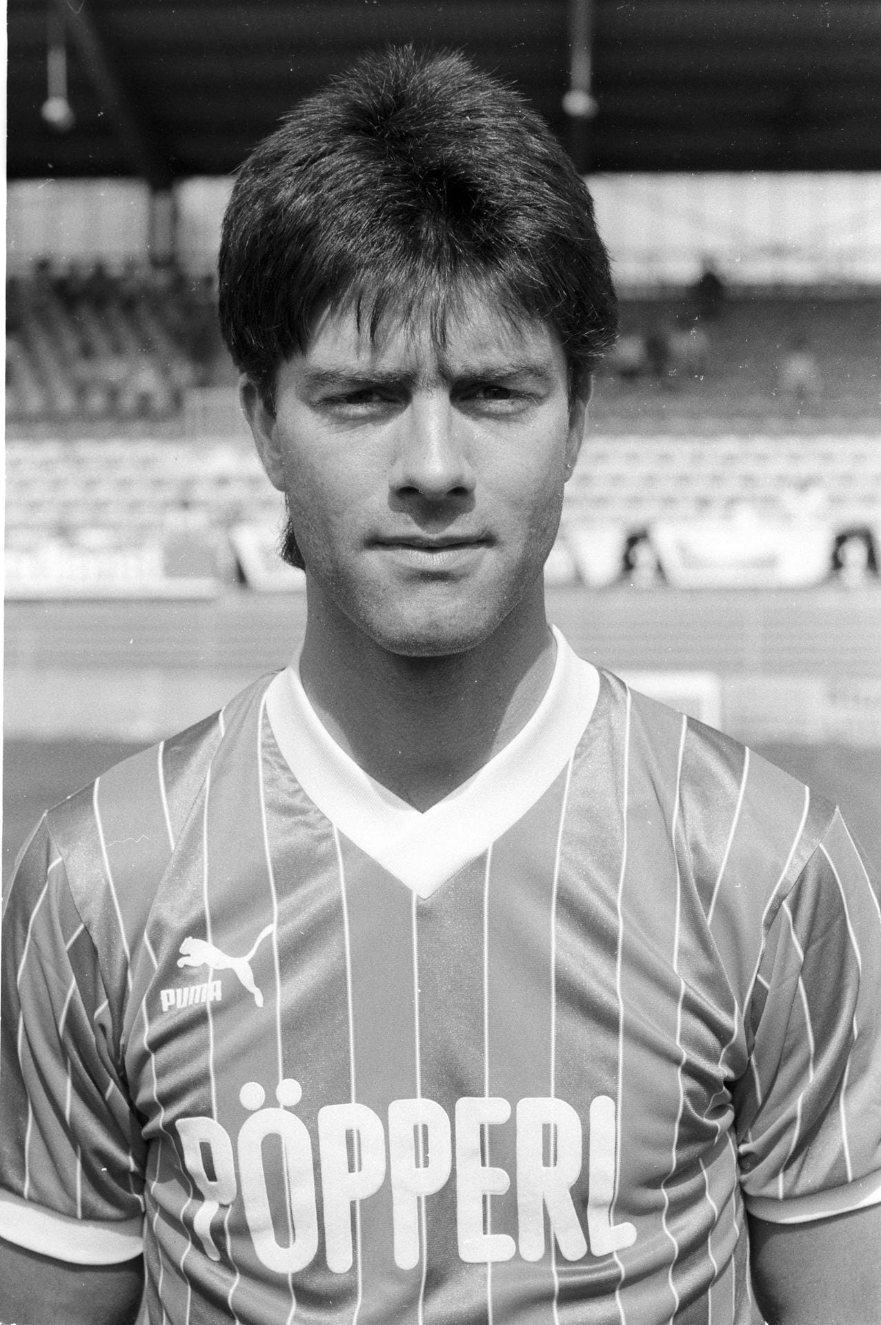 Joachim Löw (1978-1980, 1982-1984, 1985-1989): Der heutige Nationaltrainer ist in der Nähe von Freiburg geboren. Für den Sportclub machte er mit Abstand die meisten Spiele: In 263 Spielen erzielte der Stürmer 83 Tore.