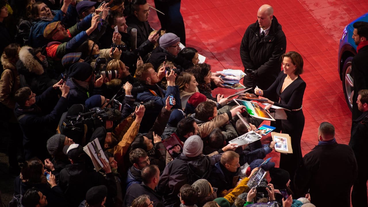 Der Star der Berlinale: Sigourney Weaver. Der Star der Berlinale: Sigourney Weaver.