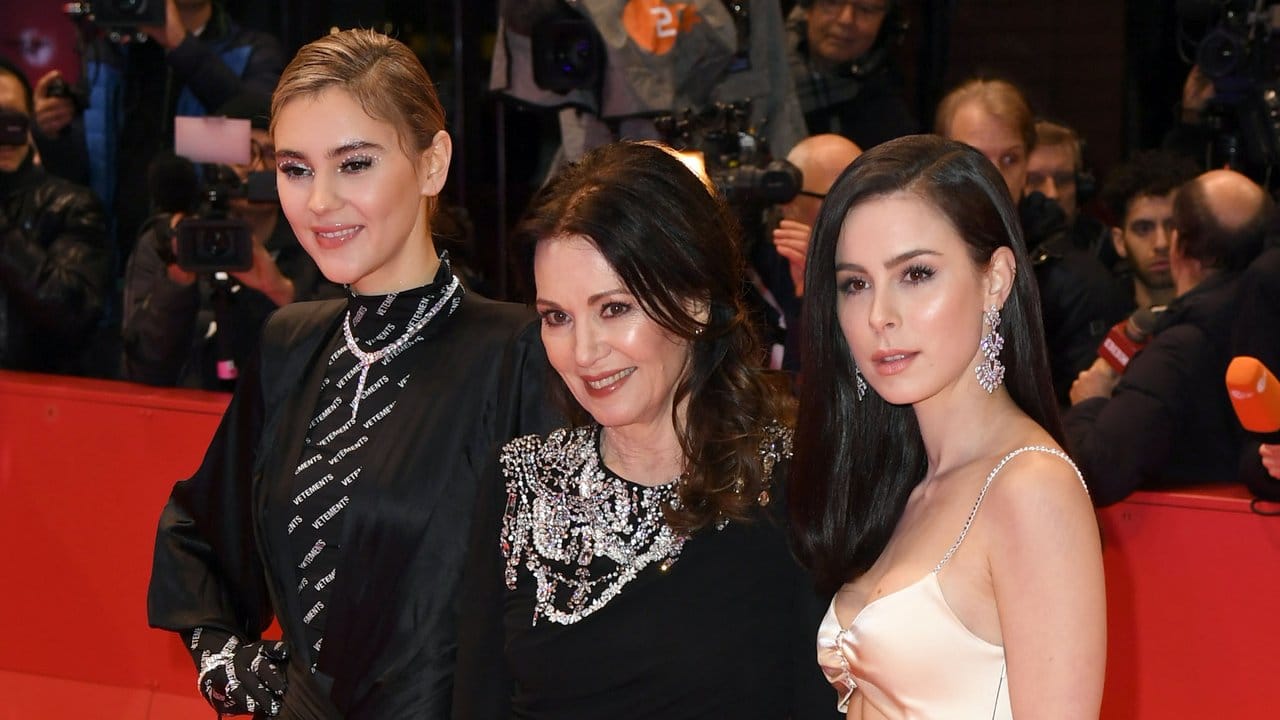 Model, Schauspielerin, Sängerin: Stefanie Giesinger, Iris Berben und Lena Meyer-Landrut. Model, Schauspielerin, Sängerin: Stefanie Giesinger, Iris Berben und Lena Meyer-Landrut.