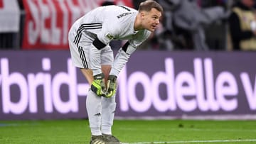Manuel Neuer gewann mit seinem FC Bayern zwar 3:2 am Freitagabend gegen Paderborn, doch dem Nationaltorhüter unterlief ein schlimmer Fehler, der zum zwischenzeitlichen 1:1-Ausgleich führte. Was genau war passiert? t-online.de zeigt Ihnen, was geschah.