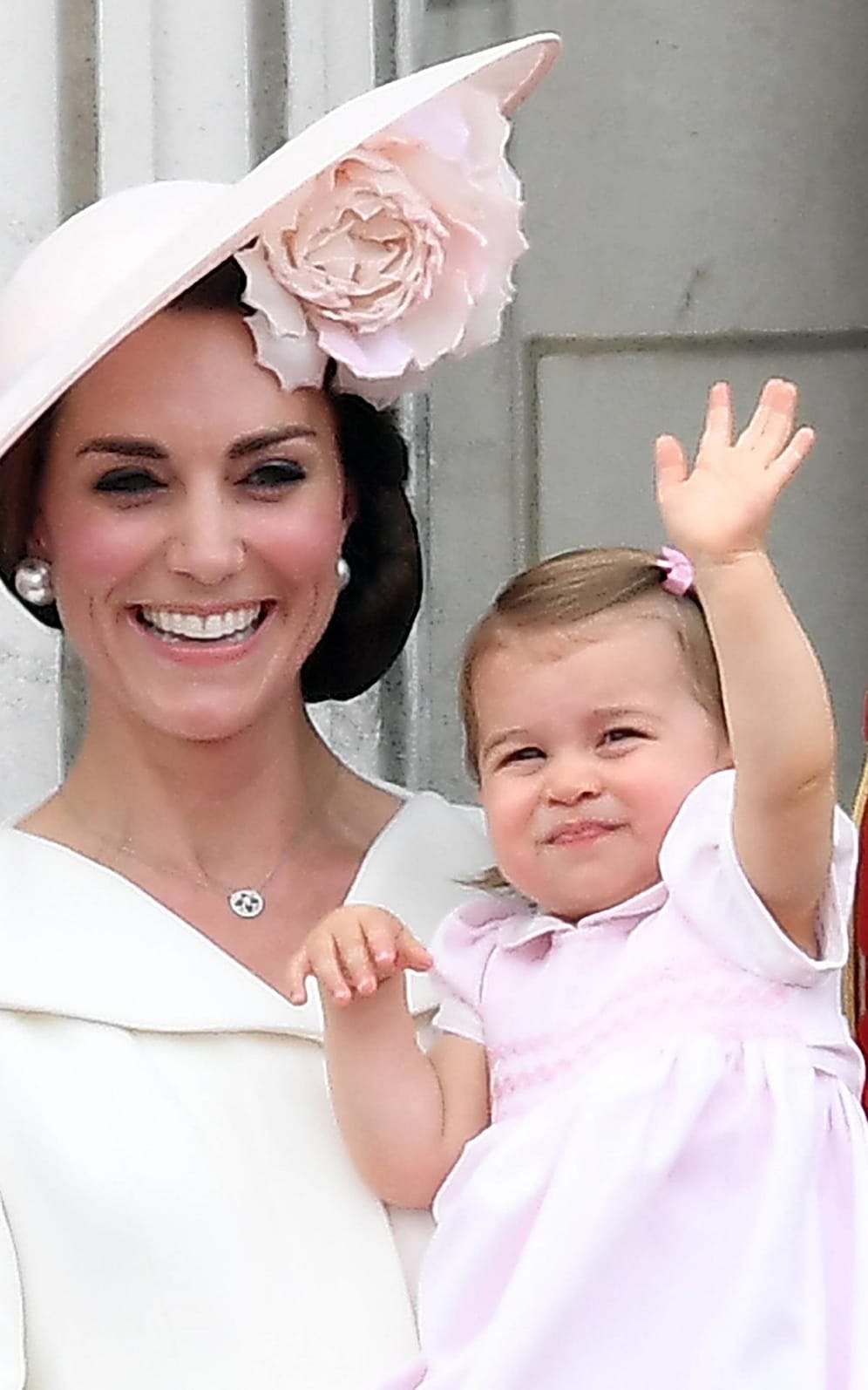Herzogin Kate und Prinzessin Charlotte im Juni 2016