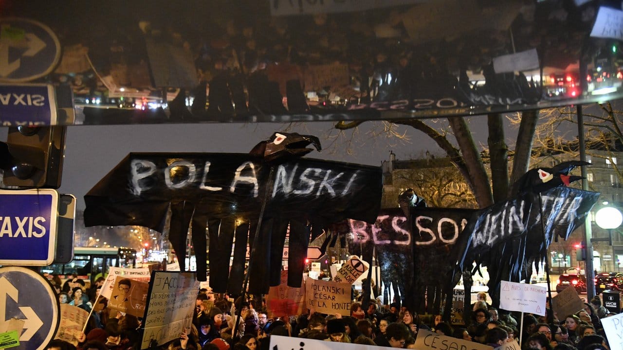 Demonstration gegen Roman Polanski.