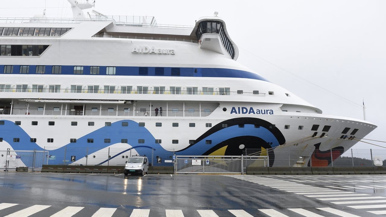 Der Coronavirus-Verdacht auf dem Kreuzfahrtschiff "Aida Aura" in Norwegen bestätigte sich nicht.