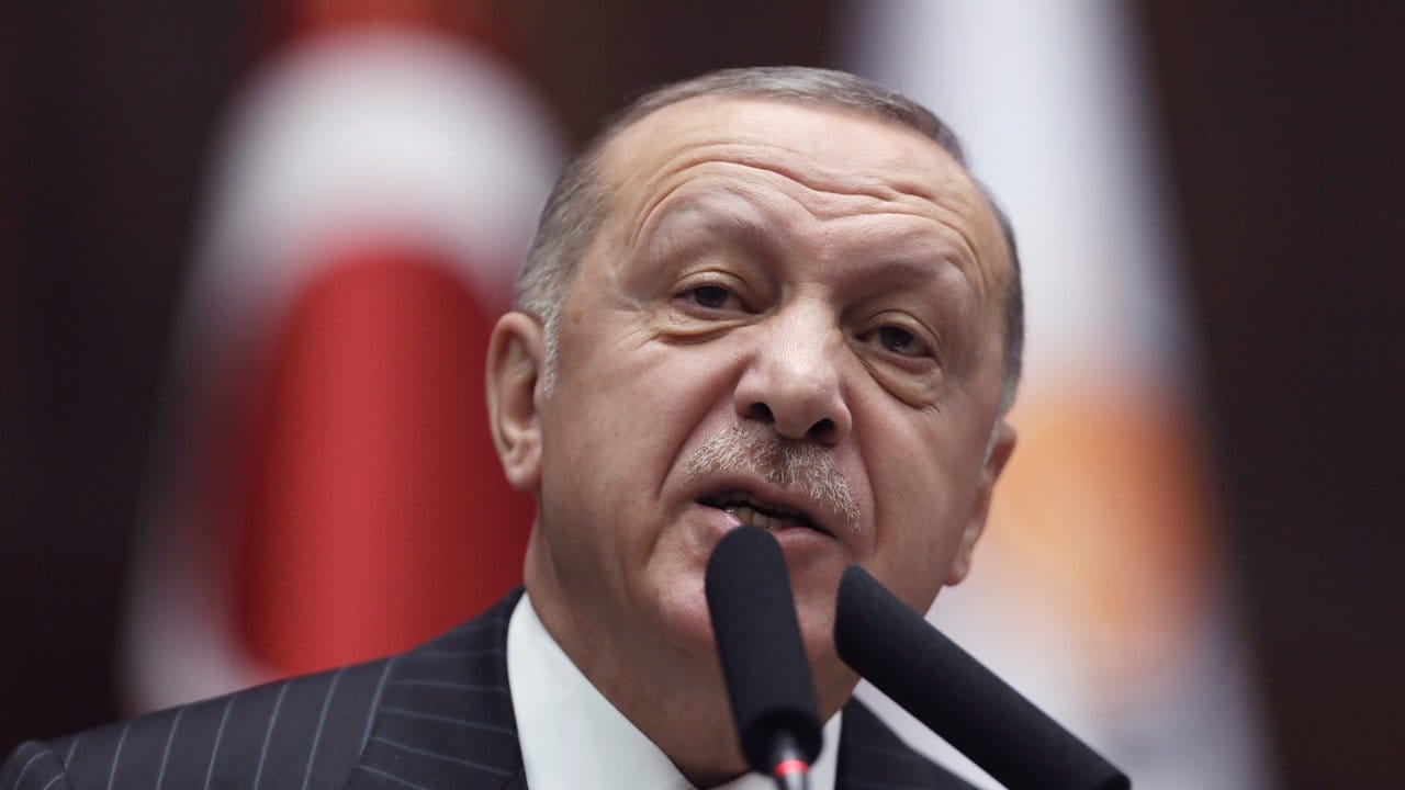 Erdogan hofft auf eine "Waffenruhe" oder andere Lösungen.