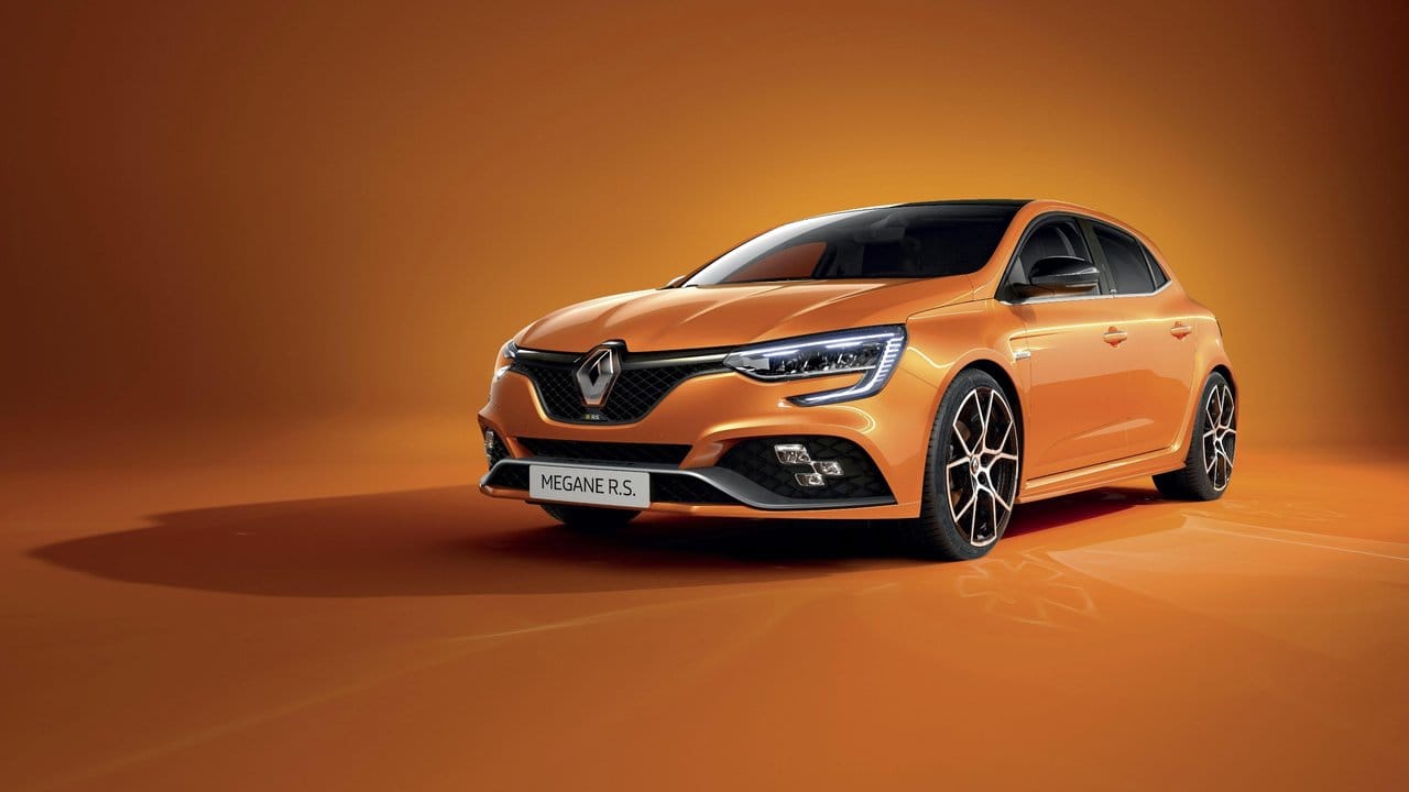 Kompaktes Sportstudio: Mit dem Facelift spendiert Renault schon dem Basismodell des Mégane RS den 300-PS-Motor mit 400 Newtonmeter Drehmoment. Kompaktes Sportstudio: Mit dem Facelift spendiert Renault schon dem Basismodell des Mégane RS den 300-PS-Motor mit 400 Newtonmeter Drehmoment.
