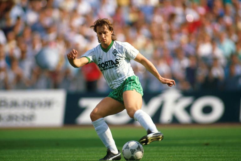 Gunnar Sauer (1984 - 1996): Der technisch starke Verteidiger (134 Bundesligaspiele für Werder) wurde je zweimal Meister und Pokalsieger mit Bremen, stand zudem im Kader für die EM 1988. Ein A-Länderspiel bestritt er jedoch nie. Als er 1999 mit dem Profi-Fußball aufhörte, wechselte der heute 55-Jährige das Metier, ist seitdem Immobilienmakler.