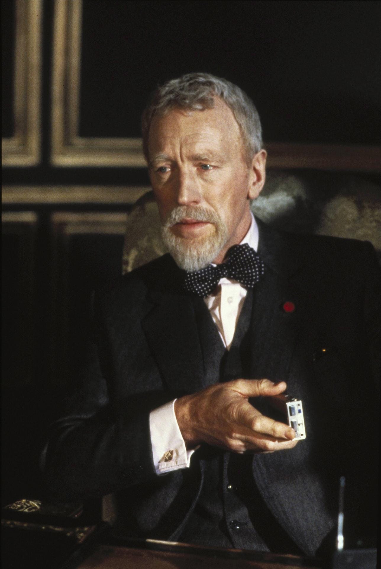 1983 spielte Max von Sydow in "Sag niemals nie" den Gegenspieler von James Bond.