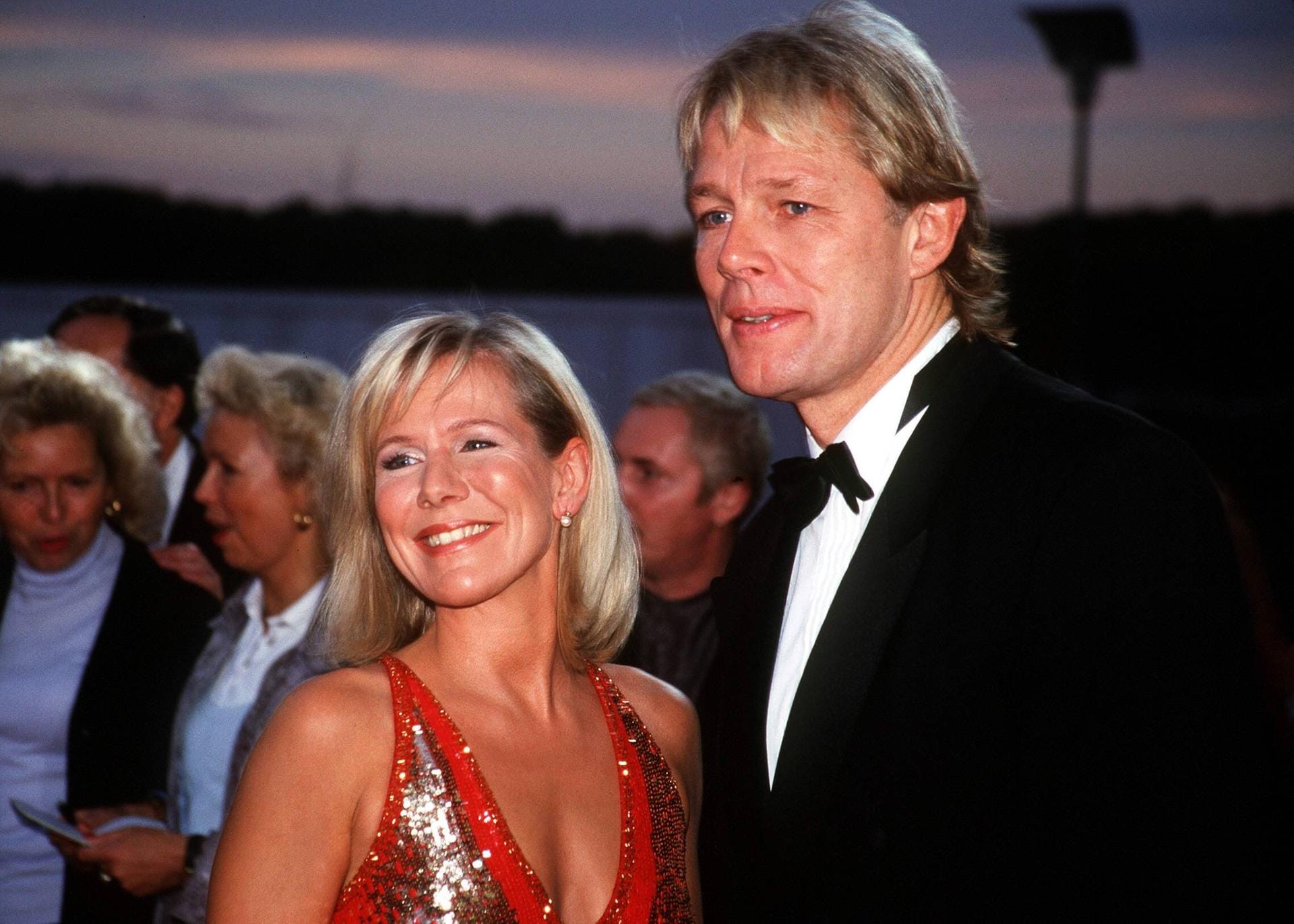 2001: Moderatorin Ulrike von der Groeben besucht mit ihrem Mann Alexander von der Groeben die Verleihung des Deutschen Fernsehpreises in Köln.