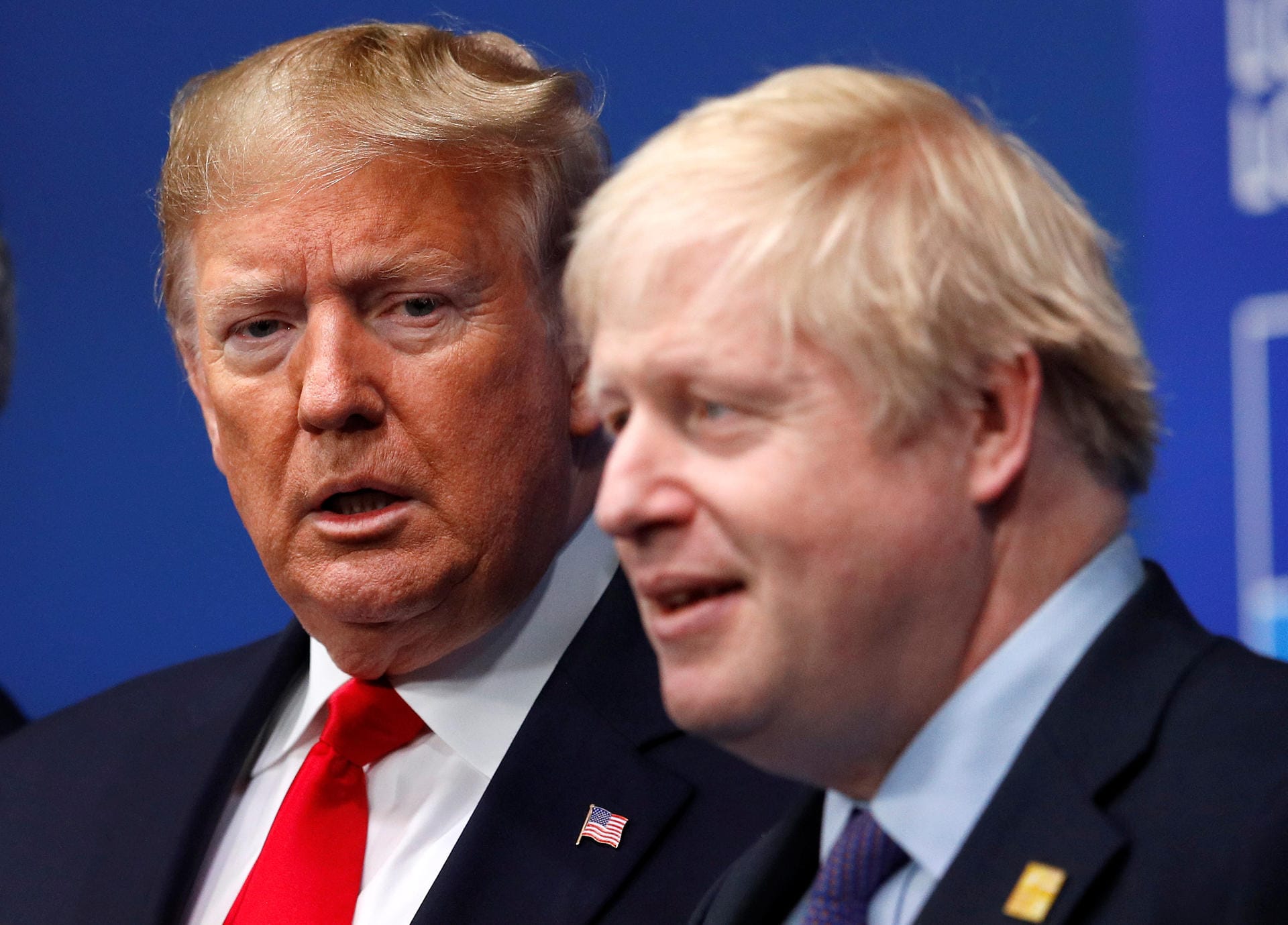 US-Präsident Donald Trump sagte, er sei "sehr betrübt" über die Nachrichten aus Großbritannien. Johnson sei ein "sehr guter Freund von mir und ein Freund unserer Nation". Alle Amerikaner würden für seine Genesung beten.
