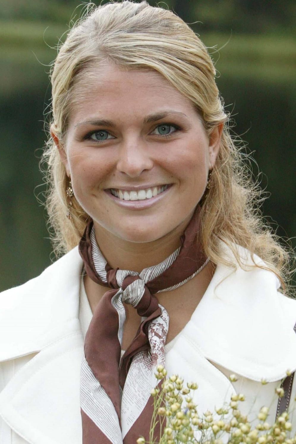 2004