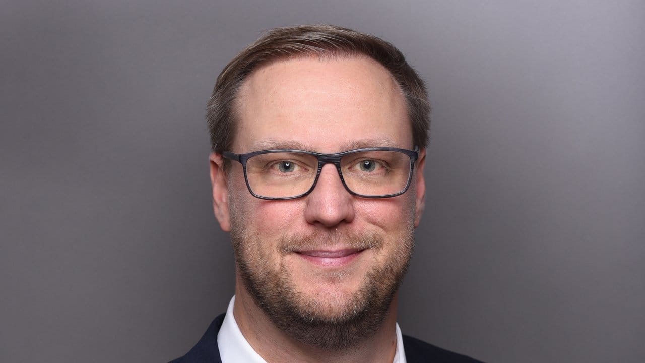 Benjamin Thomsen ist Geschäftsführender Gesellschafter bei HAPEKO (Hanseatisches Personalkontor Deutschland GmbH).
