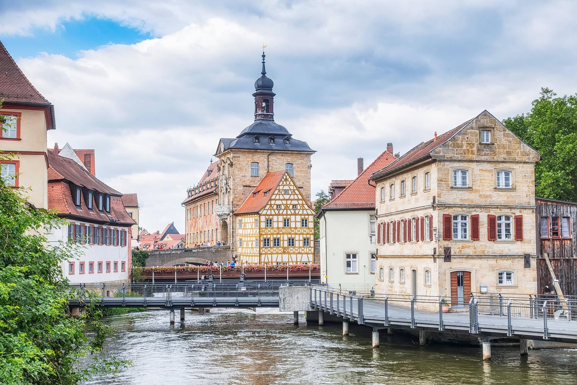Altstadt von Bamberg: Die Unesco sah in Bamberg eine mitteleuropäische Stadt, aufgebaut auf mittelalterlichen Strukturen – und nahm deshalb knapp 142 Hektar des Ortes in ihre Liste auf.