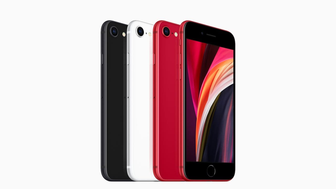 Das iPhone SE gibt es in drei Farben, allerdings sind die Smartphones vorne alle schwarz.