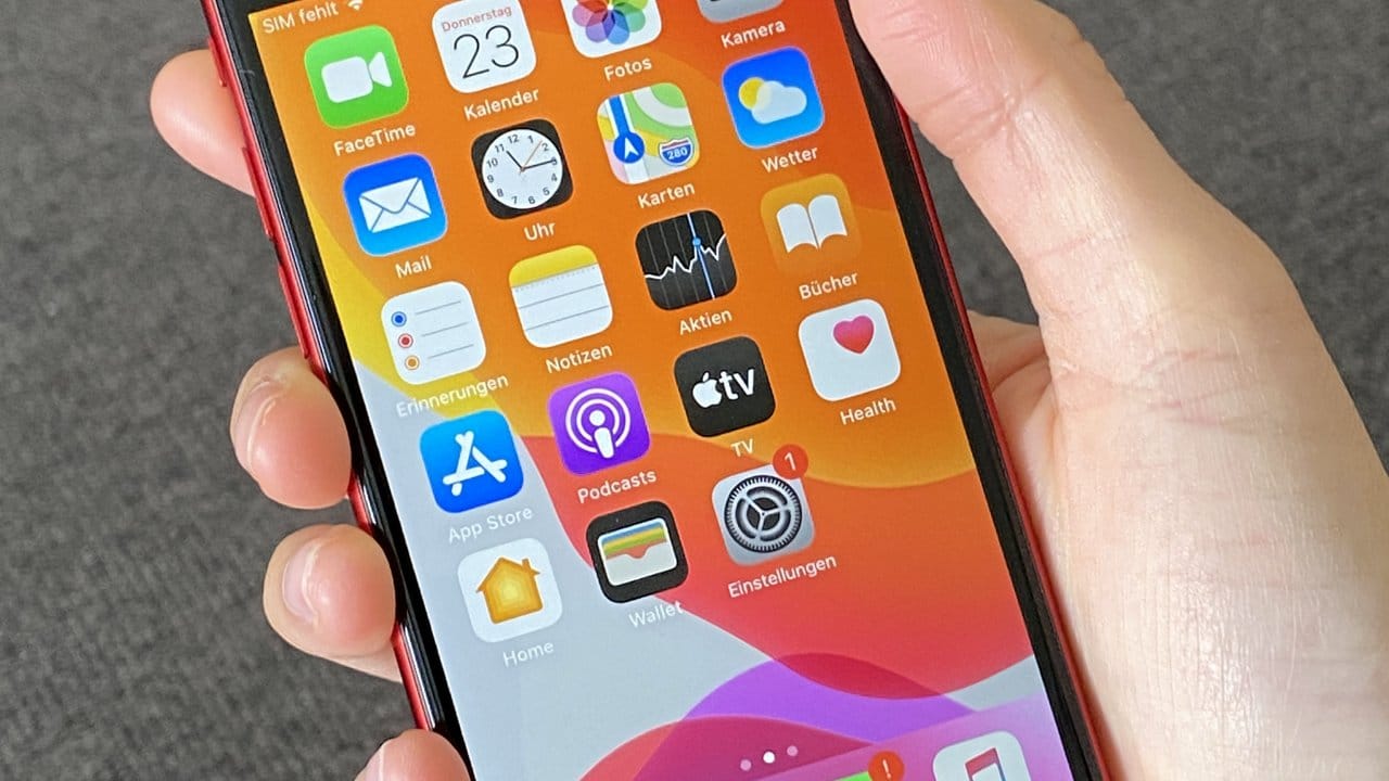 Das iPhone SE setzt zum Entsperren weiter auf Apples Fingerabdruckerkennung TouchID.