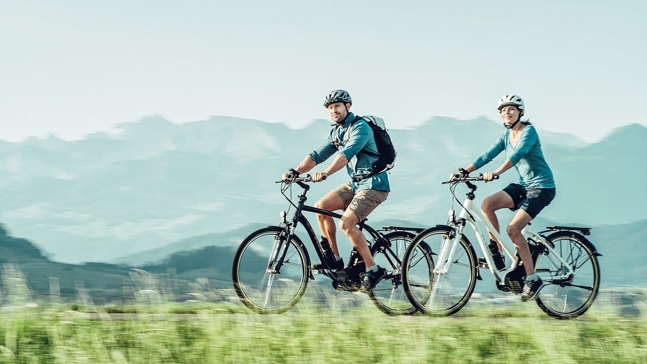 Trekkingräder sind echte Alleskönner und taugen für den Weg zur Arbeit ebenso wie für eine ausgiebige Radtour.