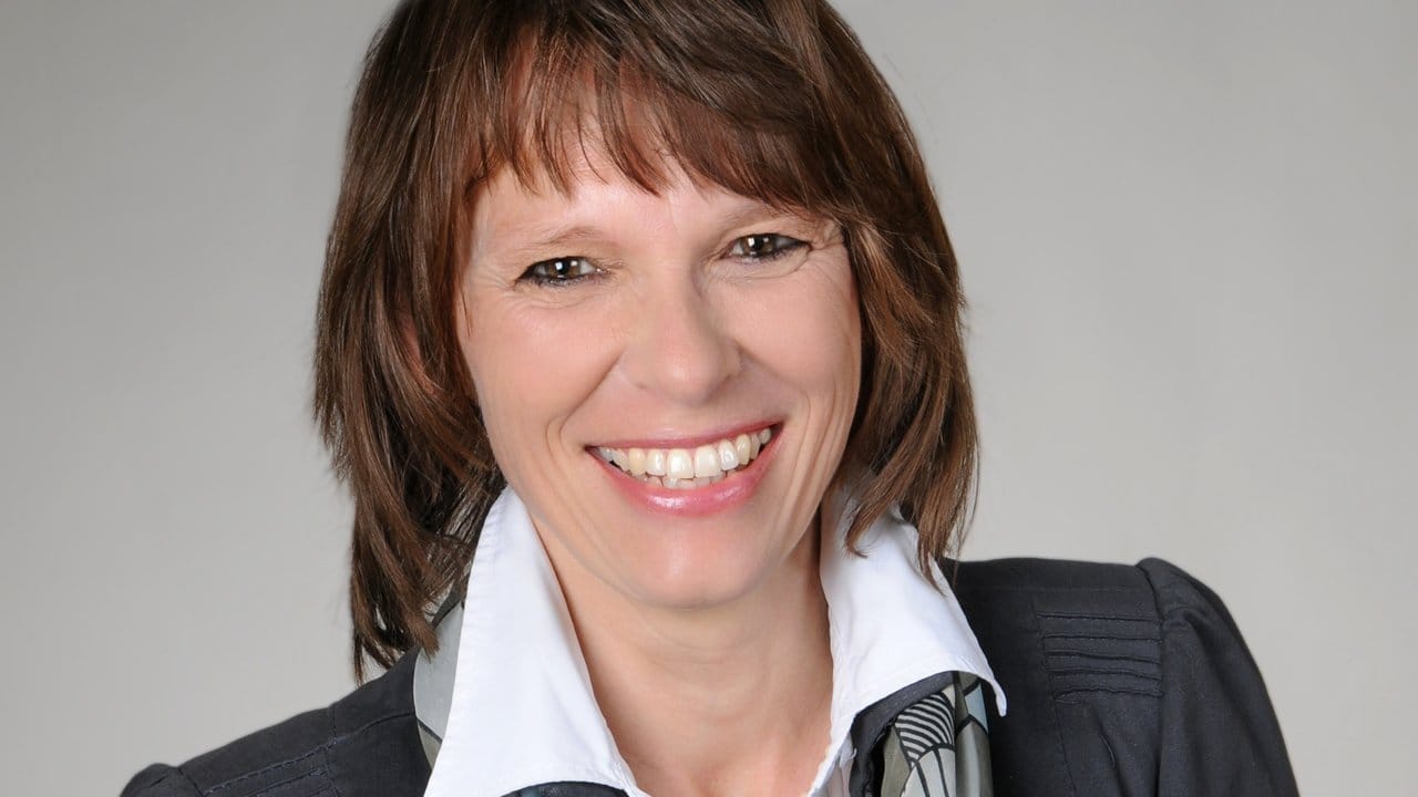 Doris Brenner ist Karriereberaterin, Trainerin und Coach in Rödermark (Hessen).