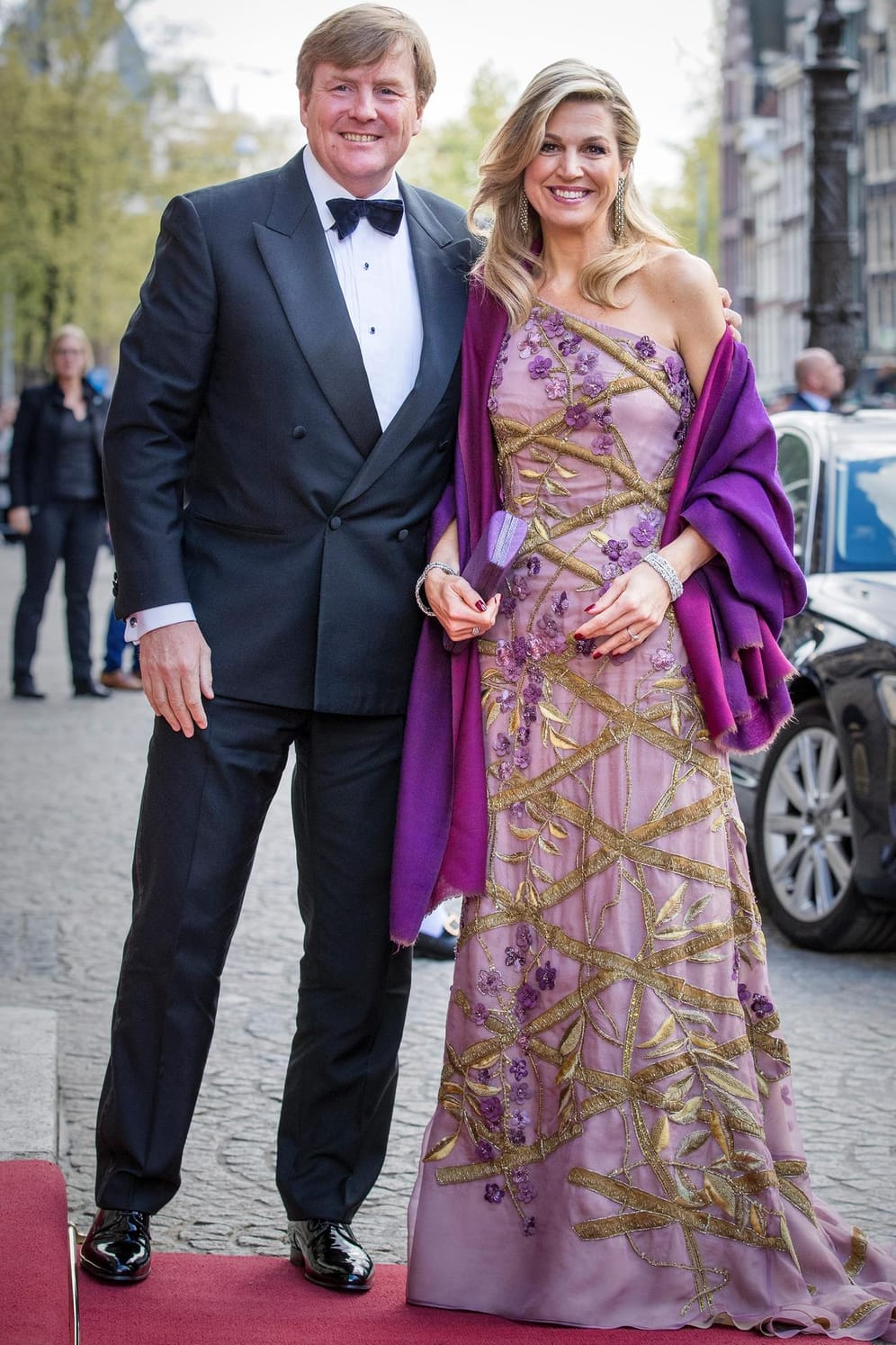 König Willem-Alexander und Königin Máxima: Ende der Neunzigerjahre verliebte sich Willem-Alexander in die gebürtige Argentinierin. 2002 gab sich das Paar das Jawort.