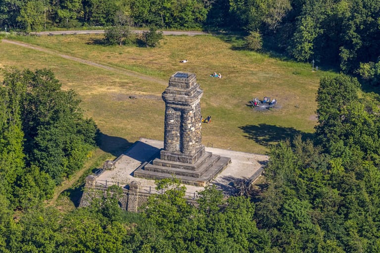 Der Bismarckturm in Wehringhausen: Er ist als Erinnerung an den Reichskanzler des Deutschen Reichs, Otto von Bismarck, gebaut worden.