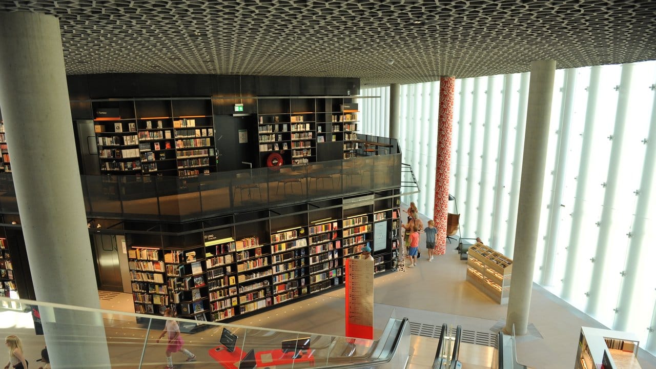 Licht spielt eine große Rolle: die Deichman Hauptbibliothek in Oslo.