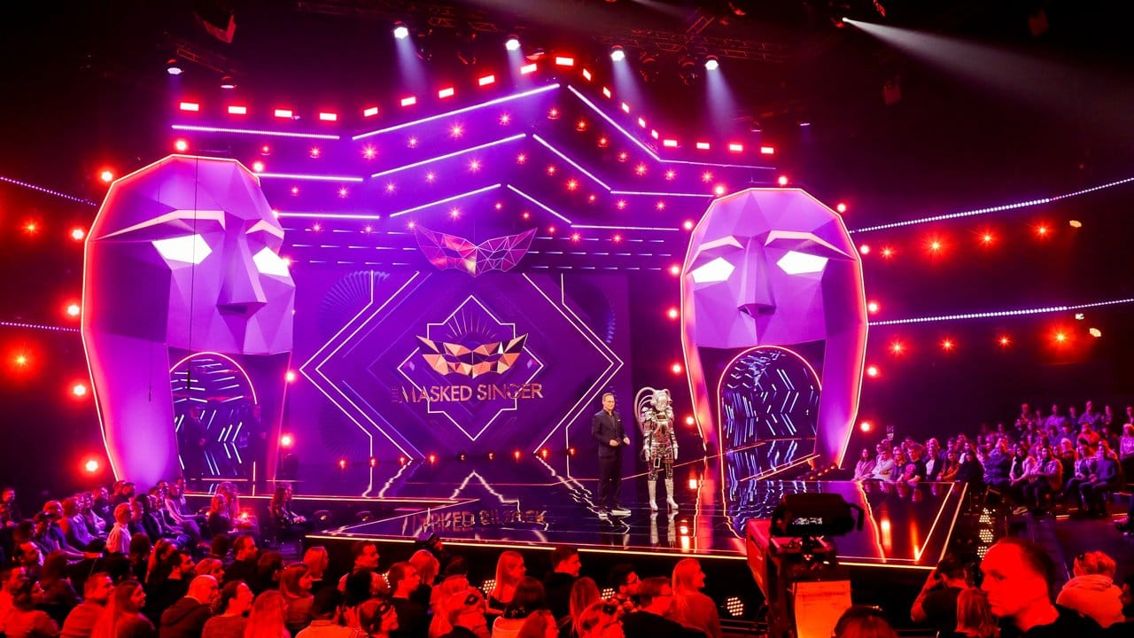 Die ProSieben-Show "The Masked Singer" ist zweifach mit dem Deutschen Fernsehpreis ausgezeichnet worden. Die ProSieben-Show "The Masked Singer" ist zweifach mit dem Deutschen Fernsehpreis ausgezeichnet worden.