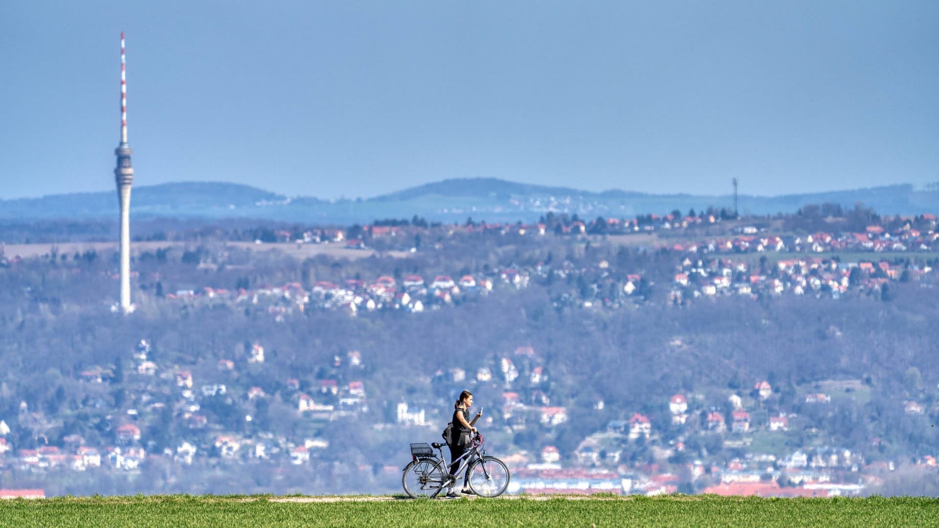 Sachsen: 33 Grad