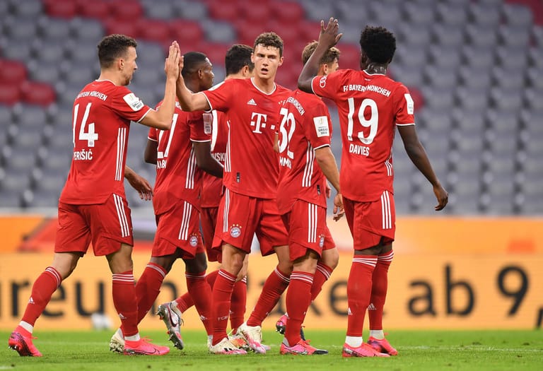 Platz 1: FC Bayern München – 27 Punkte. Neun Spiele, neun Siege. Der Rekordmeister ließ keinen einzigen Punkt in der Zeit nach dem Re-Start liegen, erzielte 27 Tore und kassierte lediglich sechs.