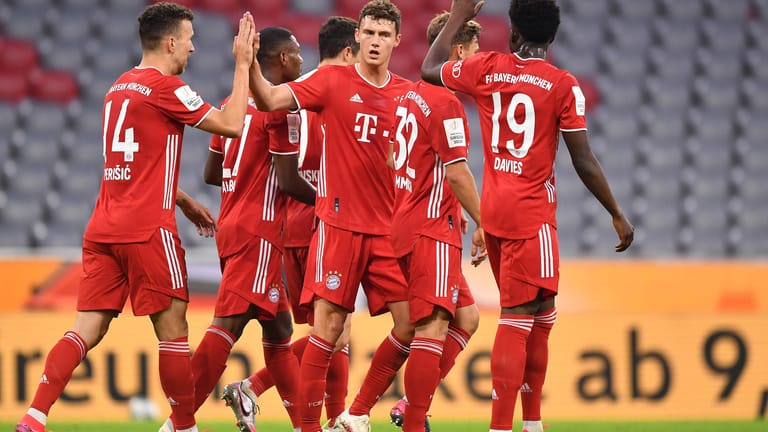 Platz 1: FC Bayern München – 27 Punkte. Neun Spiele, neun Siege. Der Rekordmeister ließ keinen einzigen Punkt in der Zeit nach dem Re-Start liegen, erzielte 27 Tore und kassierte lediglich sechs.
